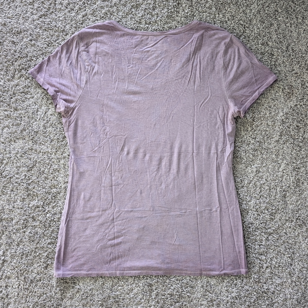 Women's lavender V-neck shirt casual top - Picture 2 of 3